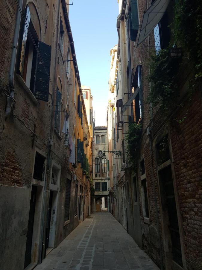 Fiabe Venice Rooms Veneza Exterior foto