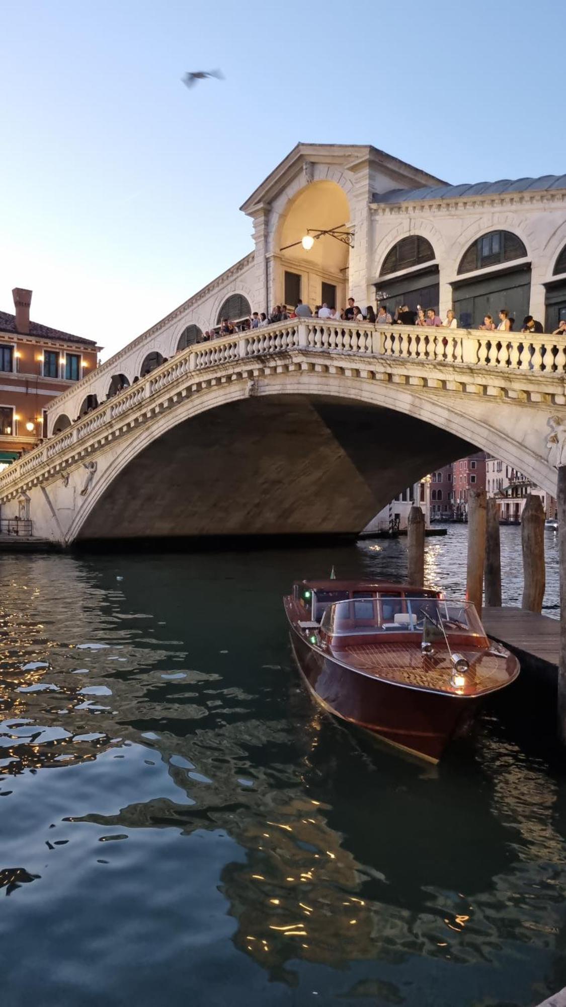 Fiabe Venice Rooms Veneza Exterior foto